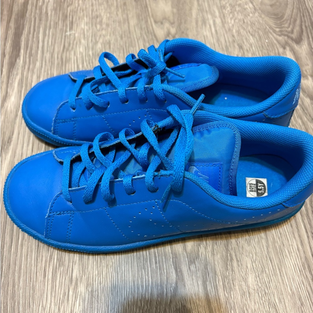 Nike Kids Electric Blue Sneakers